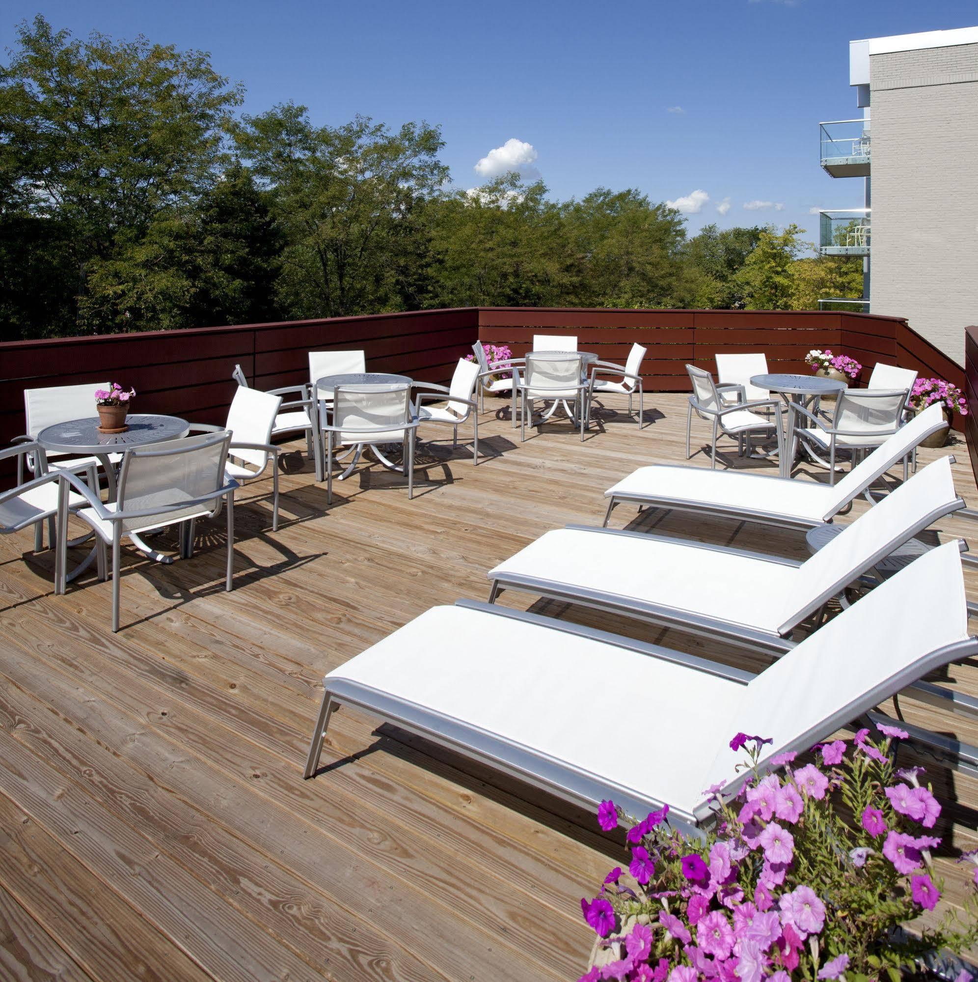 אן ארבור Weber'S Hotel & Restaurant מראה חיצוני תמונה